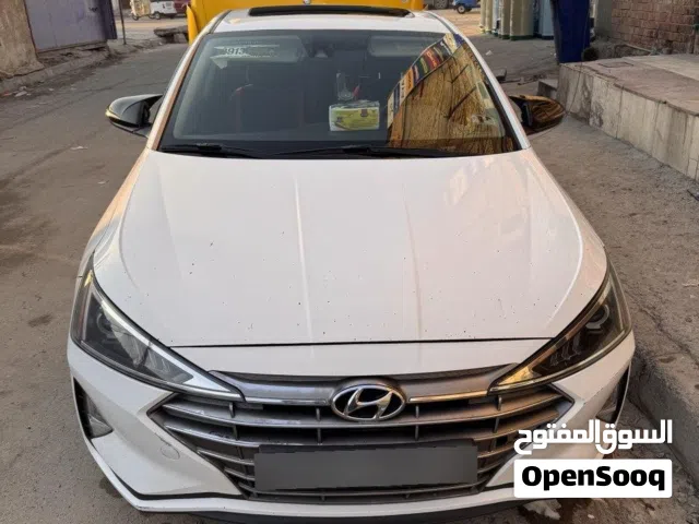 Used Hyundai Elantra in Baghdad