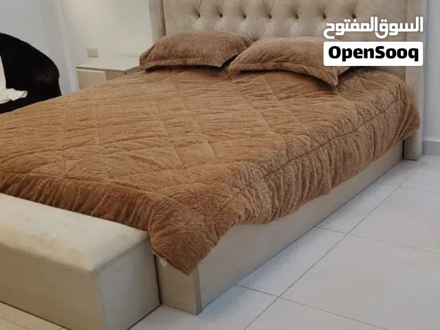 للبيع غرفة نوم شبه جديدة - استعمال خفيف جدا