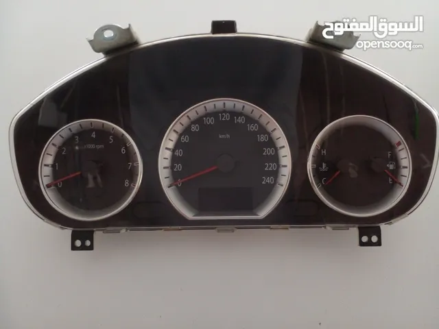 لوحة عدادات سوناتا 2009