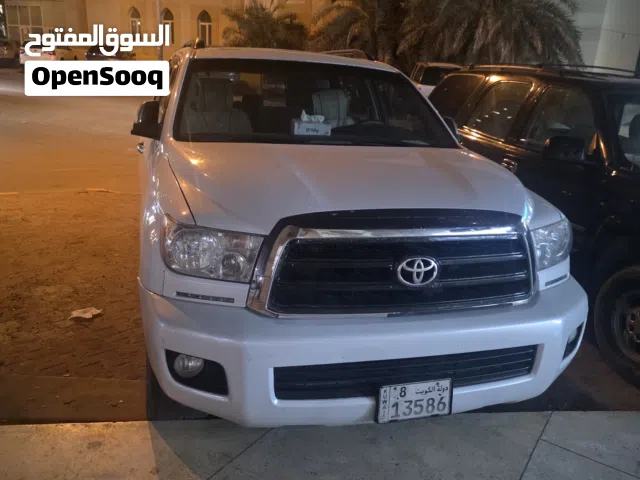 تويوتا سيكويا