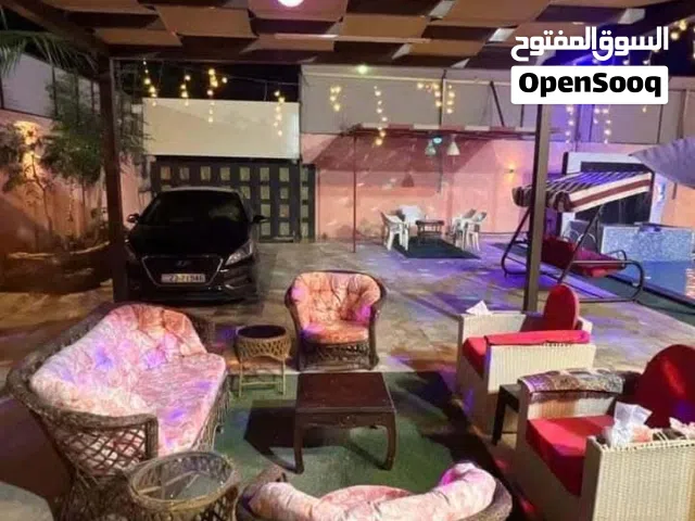 4 Bedrooms Chalet for Rent in Amman Umm Al-Amad