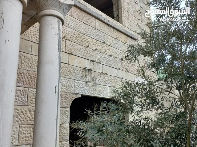 525 m2 5 Bedrooms Townhouse for Sale in Jerash Soof
