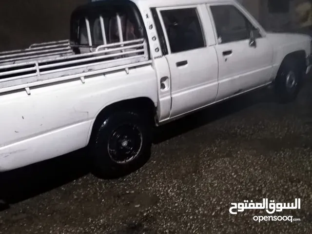 Used Toyota Hilux in Mafraq