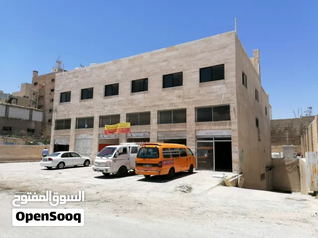 مجمع صناعي للبيع من المالك مباشرة بجانب مصنع الكسيح