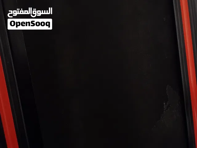 للبيع الدراجه الهوائيه و مكينة جري الوصف مهم