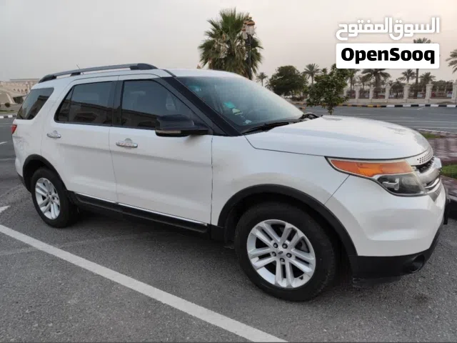 Ford Explorer 2012, white color
