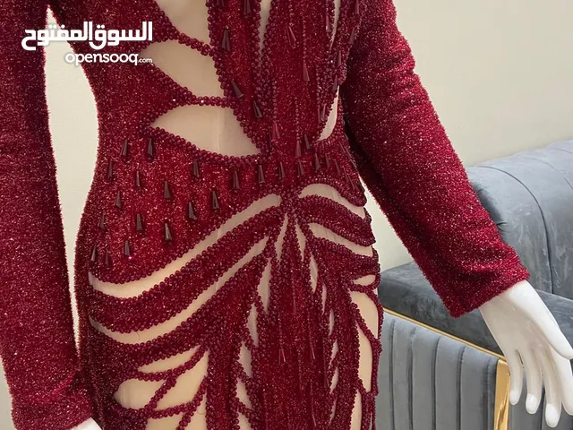 فستان للبيع من تصميم زياد العذاري