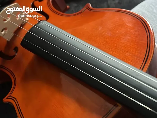 كمان جديد نظيف جدا مناسب للمتبدئين