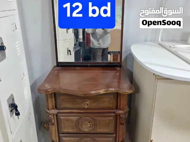 Wooden Dressing Table with Mirror