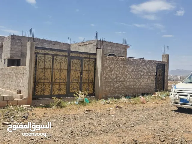 4 m2 More than 6 bedrooms Villa for Sale in Sana'a Hezyaz