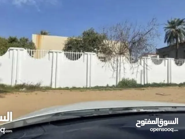 300 m2 3 Bedrooms Townhouse for Sale in Tripoli Janzour