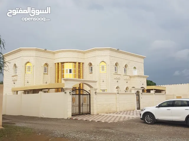 420 m2 More than 6 bedrooms Villa for Sale in Al Batinah Saham