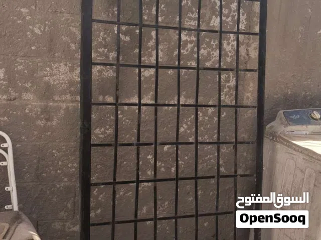 سرير للبيع