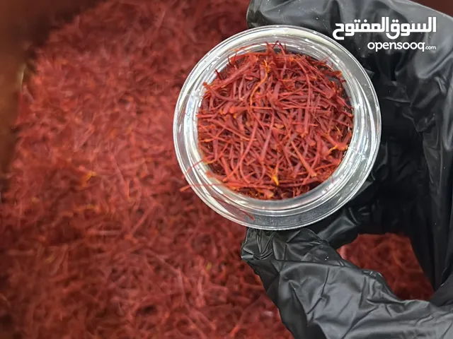 زعفران ايراني اصلي طعم لون وريحة