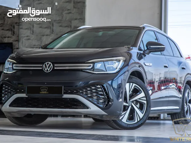 Volkswagen ID6 Crozz Pro 2022 السيارة مميزة جدا و قطعت مسافة 31,000 كيلو متر