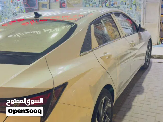 2024 هيونداي النترا Sport