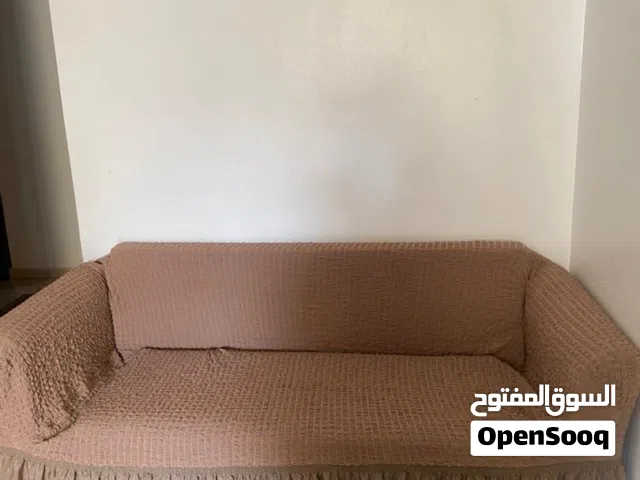 صالون أقرا الوصف