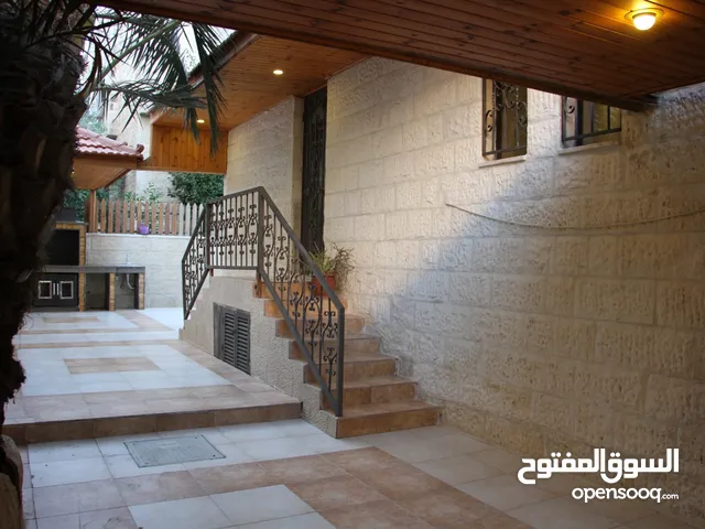 384 m2 More than 6 bedrooms Villa for Sale in Amman 7th Circle
