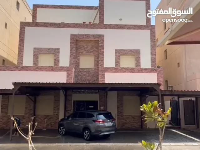 للايجار بالمنقف منزل سوبر ديلوكس بنيان جديد 9 غرف 6 حمامات وصلات بطن وظهر