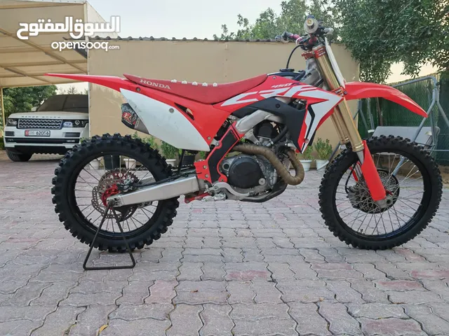 Honda CRF450R 2018 in Abu Dhabi