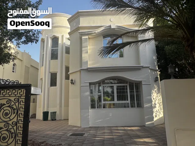 Beautiful Luxurious Newly Renovated Standalone Villa in Azaiba (near Nov 18th Road)