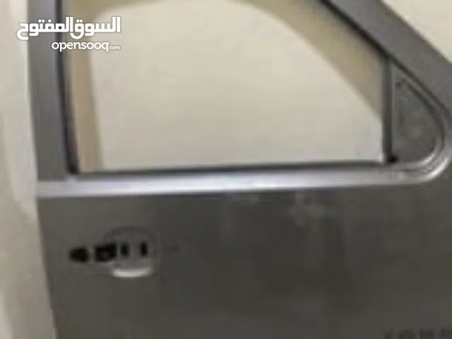 باب سيارة تاهو 2013باب في صقع خفيفة
