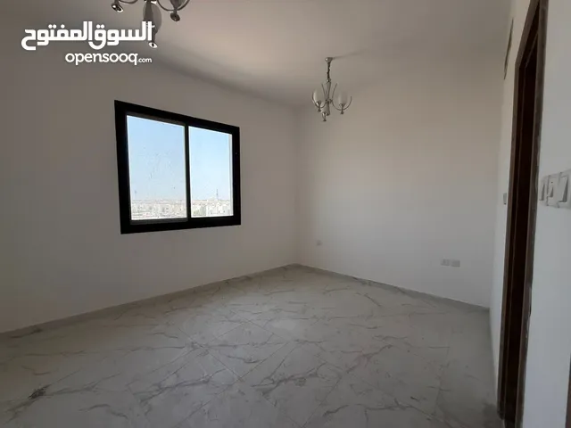 (علاء) ابتعد عن الزحمة وعيش الراحة! للإيجار السنوي في عجمان – منطقة العالية أول ساكن! غرفتين وصاله