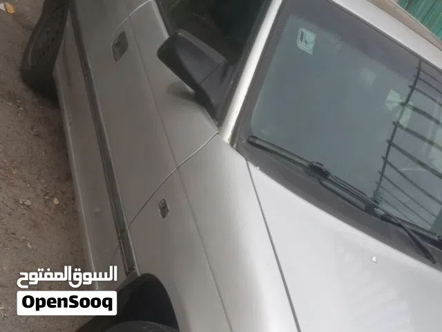 1993 أوبل استرا Standard