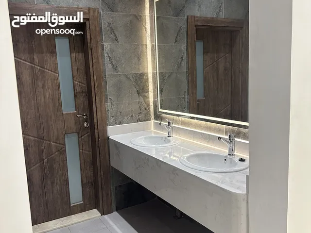 180 m2 4 Bedrooms Townhouse for Rent in Al Ahmadi Sabah Al-ahmad 4
