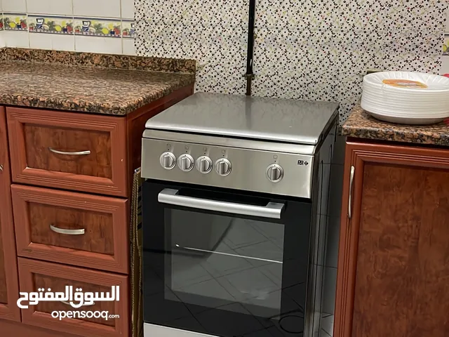 Cooking range AED300