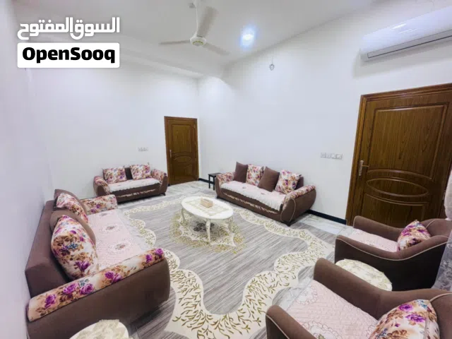 200 m2 5 Bedrooms Townhouse for Sale in Basra Yaseen Khrebit