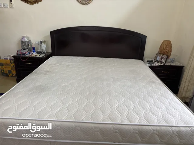 King Size Bed Set for Sale – Excellent Condition!