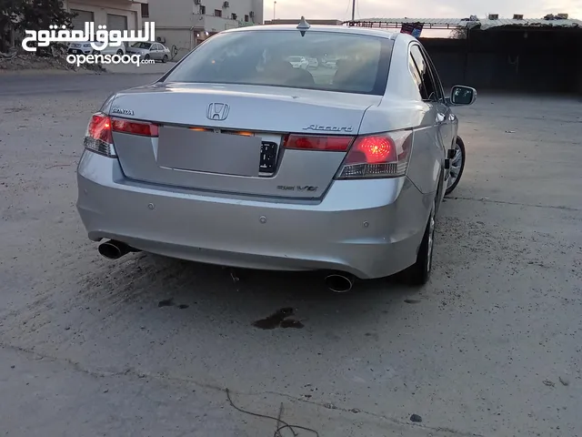هوندا اكورد للبيع اواستبدال
