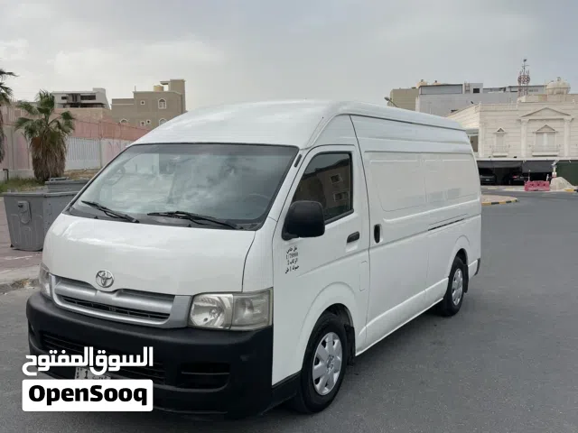 باص هايس تويوتا 2008