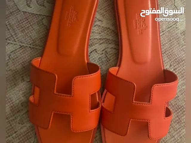 Beige Comfort Shoes in Tanger
