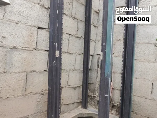 "للبيع هيكل راك سيرفر (Server Rack) قوي جداً - ينفع لتنظيم أجهزة الطاقة الشمسية والكاميرات"