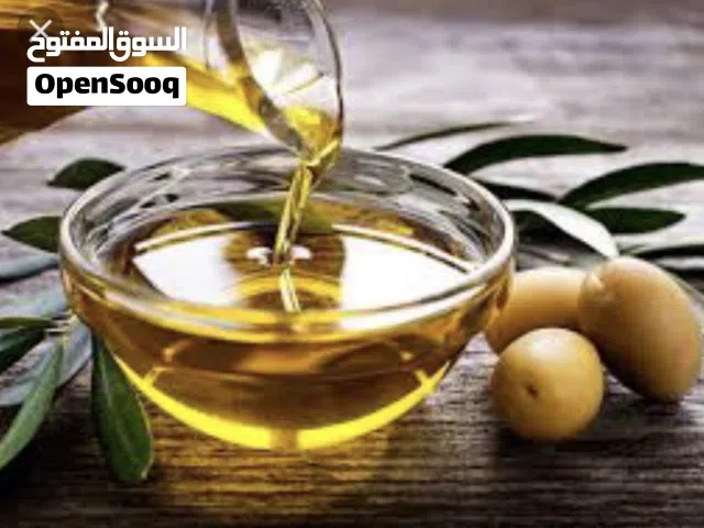 زيت زيتون جبلي اتنين بانقات سعة 7 و 10 لتر ......،.
