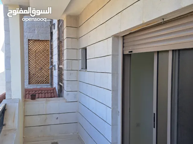 165 m2 4 Bedrooms Apartments for Sale in Aqaba Al-Sakaneyeh 8