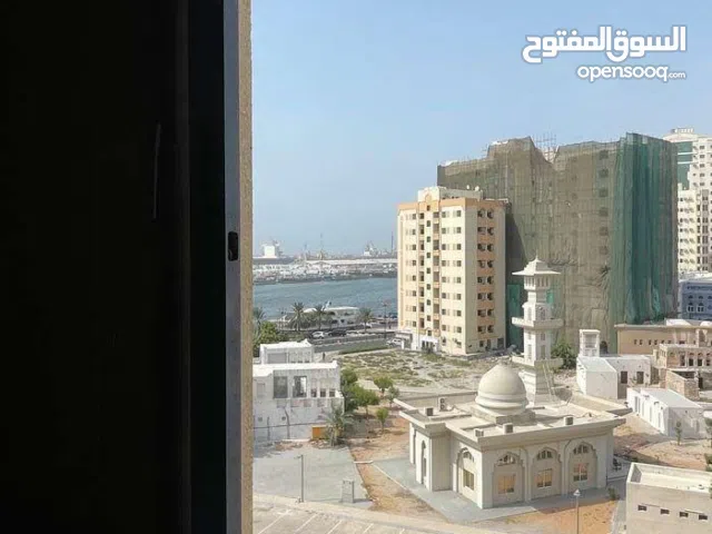 سراير شيرنك للبنات Room Sharing near Jubel Bus Station: LADIES ONLY