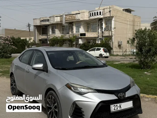 2017 تويوتا كورولا SE