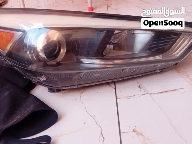 فنار توسان أمريكيه اصلي موديل 2017\2018 جهة اليمين