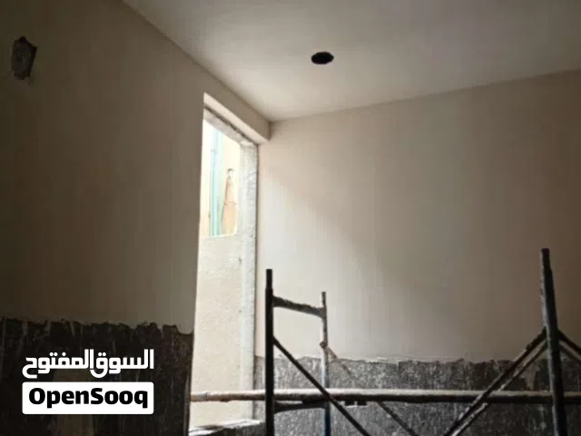 خلفه لبخ وبياض ونثر متفرغ