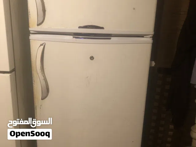 ثلاجه نوع فيديرال ماركه عالميه شهيره بحاله ممتازه بسعر مغري