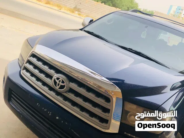 2010 تويوتا سيكويا Limited