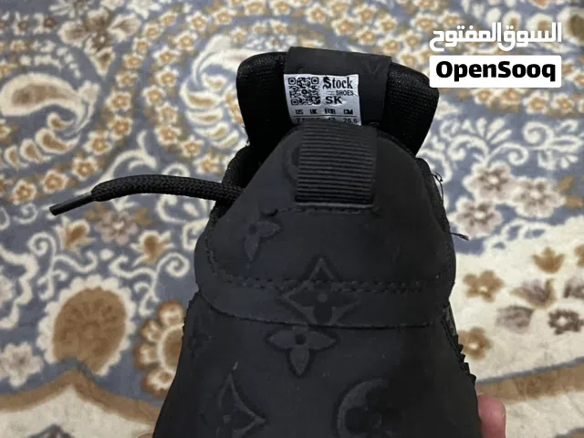 Shoes stock