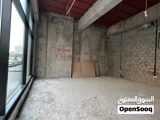محل للإيجار في القبلة