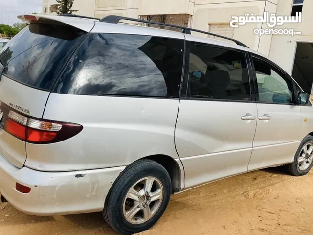 Used Toyota Previa in Tripoli