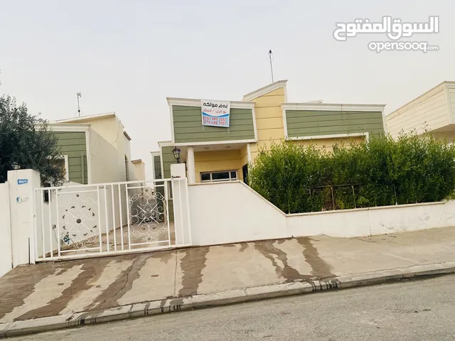 بيت للبيع في كنجان ستي