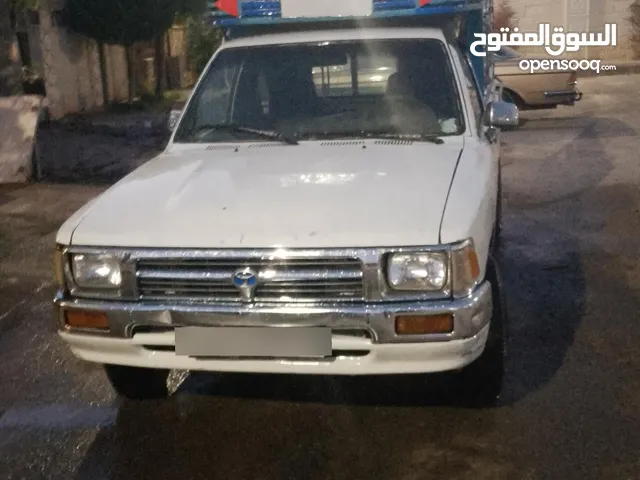 Used Toyota Hilux in Amman