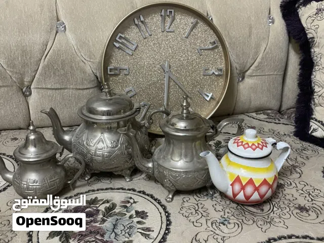 للبيع عدد 4من نوع إبريق نحاسي